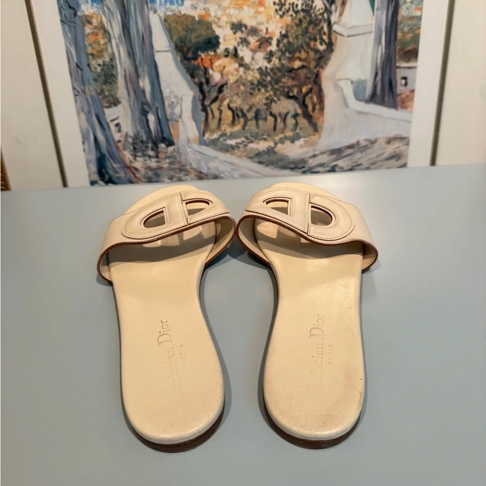 Authentic Cream/White Christian Dior sandals.